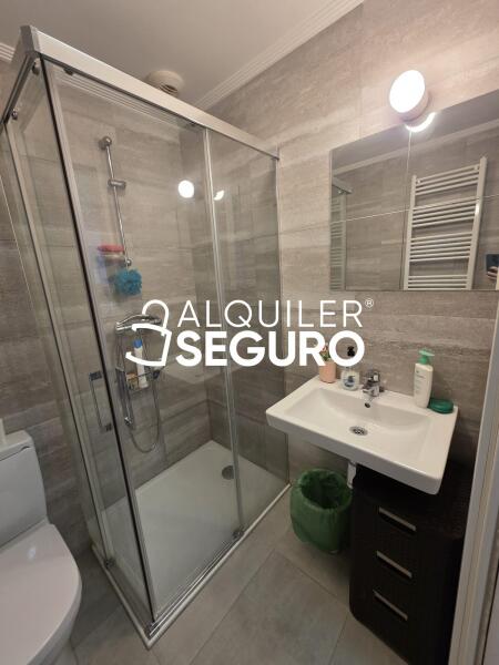 Piso en Calle Ferrerias, BARAKALDO VIZCAYA-BIZKAIA