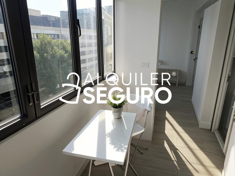 Piso en Calle Luis Montoto, SEVILLA SEVILLA