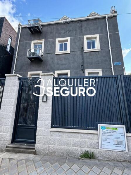 Inmueble en Calle Nápoles , MADRID