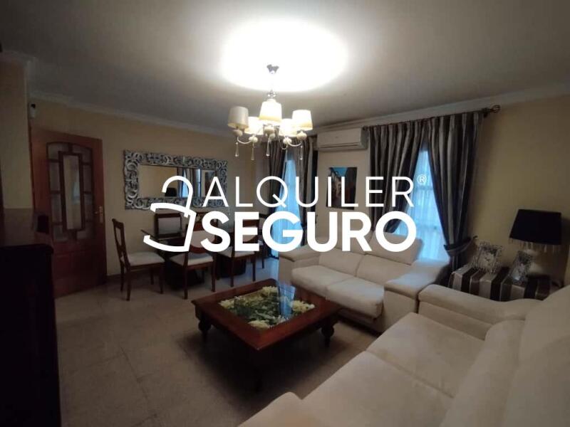 Inmueble en Calle Hermanos Álvarez Quintero, MÁLAGA