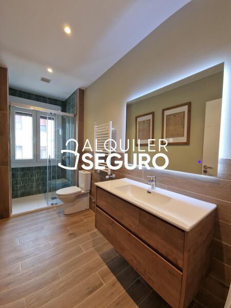 Piso en Avenida Francisco Gómez , BARAKALDO VIZCAYA-BIZKAIA