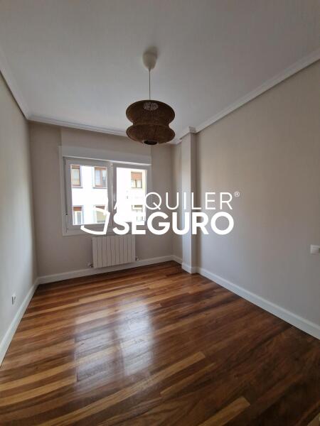 Piso en Avenida Francisco Gómez , BARAKALDO VIZCAYA-BIZKAIA