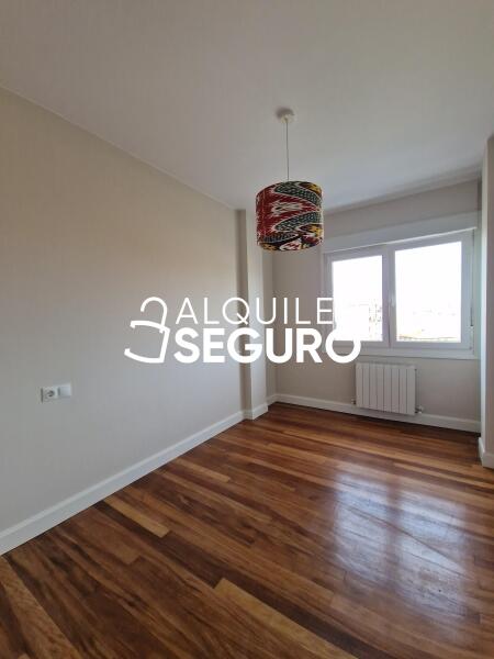 Piso en Avenida Francisco Gómez , BARAKALDO VIZCAYA-BIZKAIA