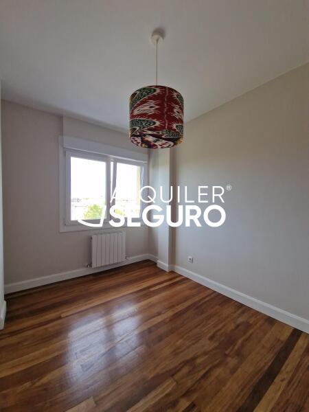 Piso en Avenida Francisco Gómez , BARAKALDO VIZCAYA-BIZKAIA
