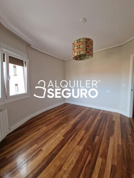 Piso en Avenida Francisco Gómez , BARAKALDO VIZCAYA-BIZKAIA