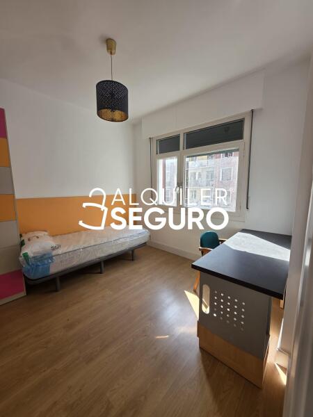 Piso en Calle Santutxu, BILBAO VIZCAYA-BIZKAIA