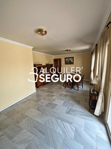 Piso en Avenida Casagrande, GÓJAR GRANADA