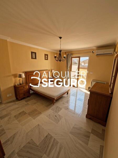 Piso en Avenida Casagrande, GÓJAR GRANADA