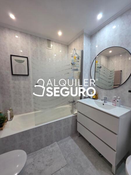 Piso en Calle Retuerto, BARAKALDO VIZCAYA-BIZKAIA