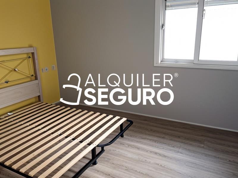 Piso en Calle Hermanos Olivier, MÁLAGA MÁLAGA