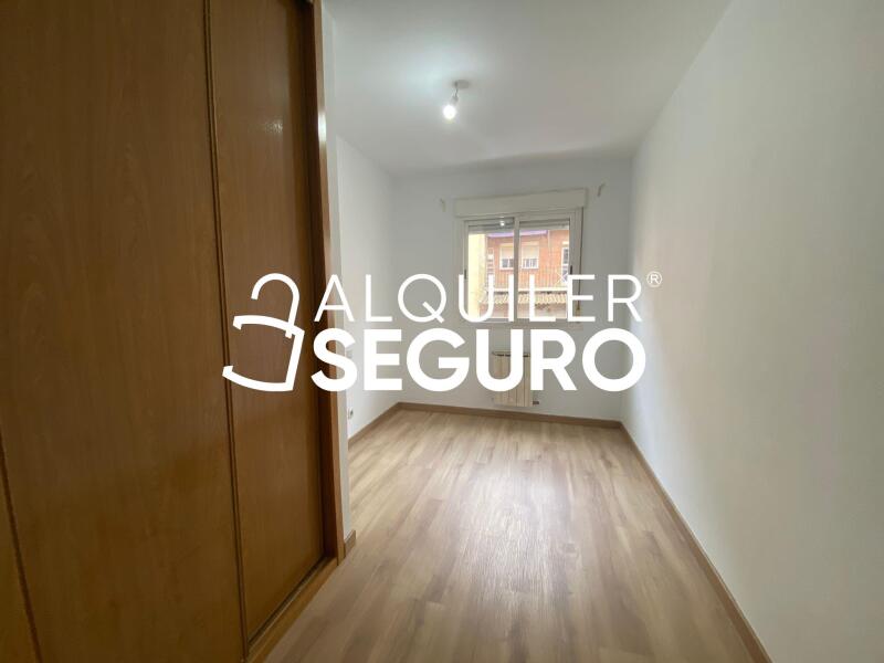 Inmueble en Calle Pico Clavero, MADRID Inmueble en Calle Pico Clavero, MADRID