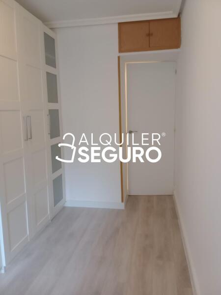 Inmueble en Calle Achuri, MADRID Inmueble en Calle Achuri, MADRID