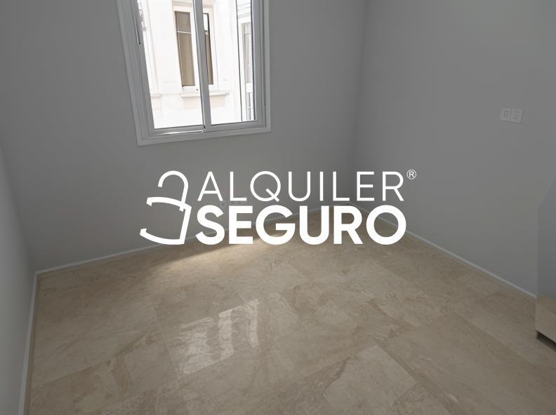 Piso en Avenida de Luis Montoto, SEVILLA SEVILLA