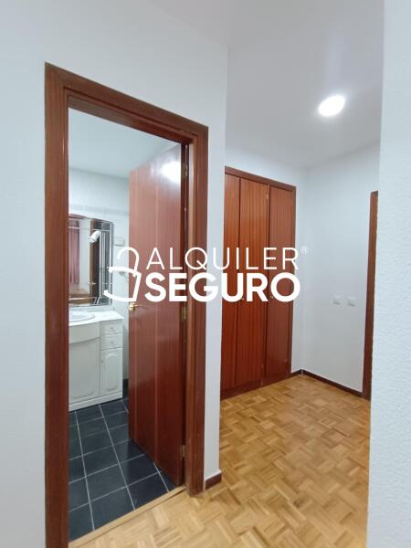 Inmueble en Calle Mica, MADRID Inmueble en Calle Mica, MADRID