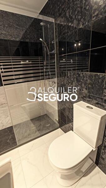 Piso en Plaza Escuela Sevillana, TOMARES SEVILLA