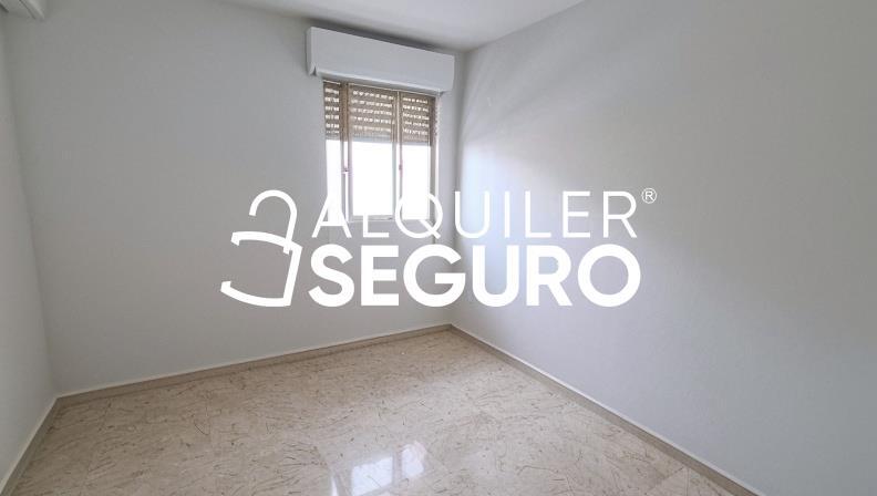 Piso en Plaza Escuela Sevillana, TOMARES SEVILLA