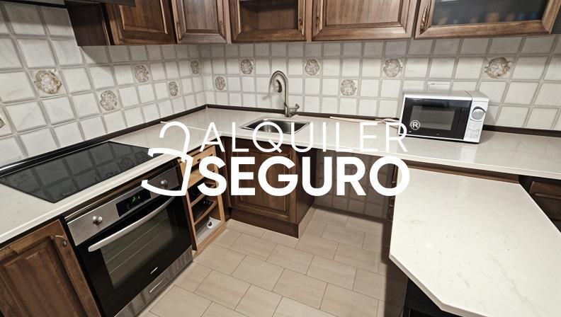 Piso en Plaza Escuela Sevillana, TOMARES SEVILLA