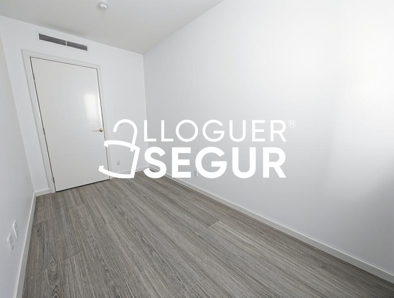 Piso en Pasaje Dels Rosers, CORNELLA DE LLOBREGAT BARCELONA Piso en Pasaje Dels Rosers, CORNELLA DE LLOBREGAT BARCELONA