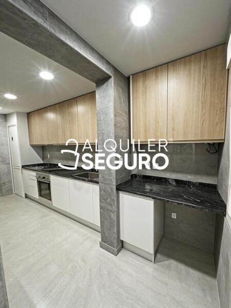 Inmueble en Calle Huesca, MADRID Inmueble en Calle Huesca, MADRID