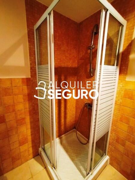 Inmueble en Calle Carabanchel, MADRID Inmueble en Calle Carabanchel, MADRID