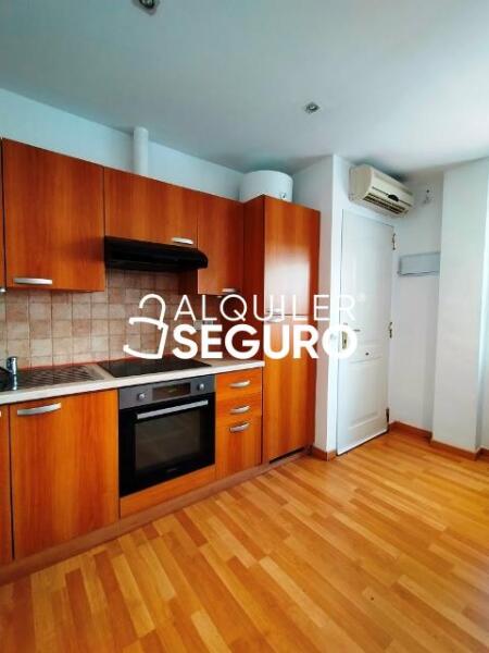 Inmueble en Calle Carabanchel, MADRID Inmueble en Calle Carabanchel, MADRID