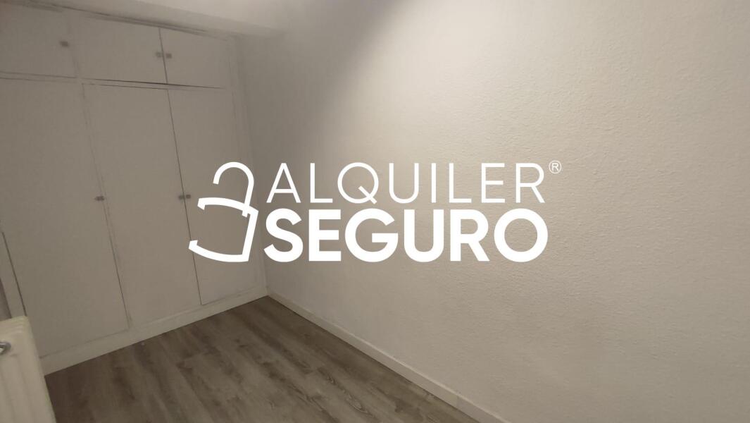 Inmueble en Calle Isla de Ons, MADRID Inmueble en Calle Isla de Ons, MADRID