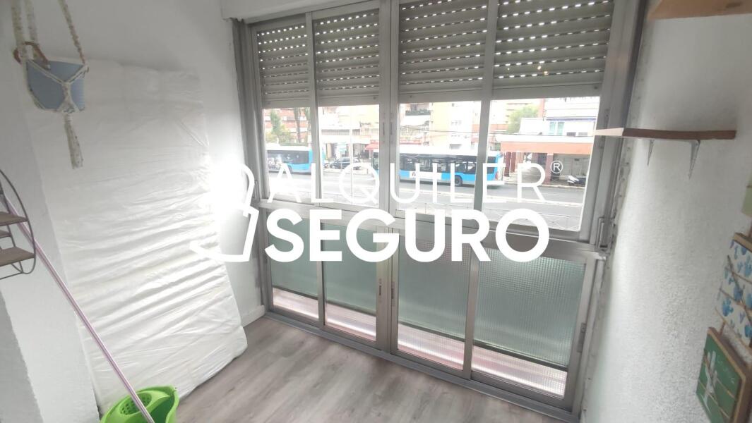 Inmueble en Calle Isla de Ons, MADRID Inmueble en Calle Isla de Ons, MADRID