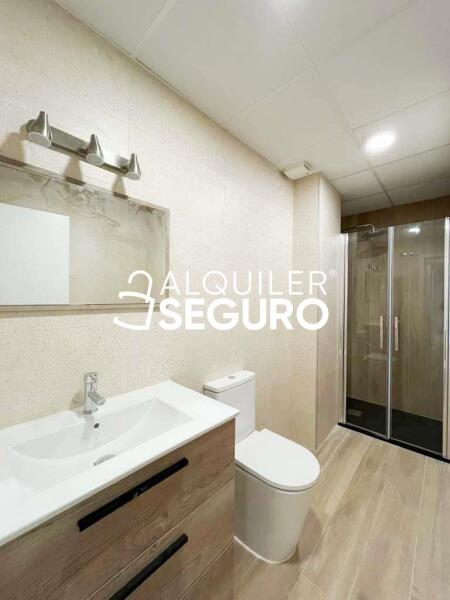 Inmueble en Paseo de los Pinos, MADRID Inmueble en Paseo de los Pinos, MADRID