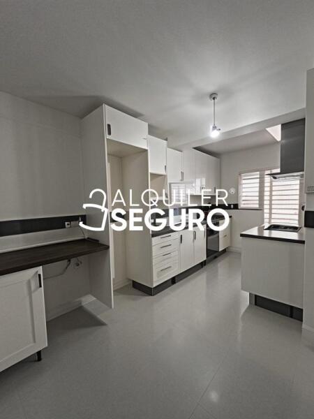 Piso en Calle luis vives, ALCALÁ DE HENARES MADRID Piso en Calle luis vives, ALCALÁ DE HENARES MADRID