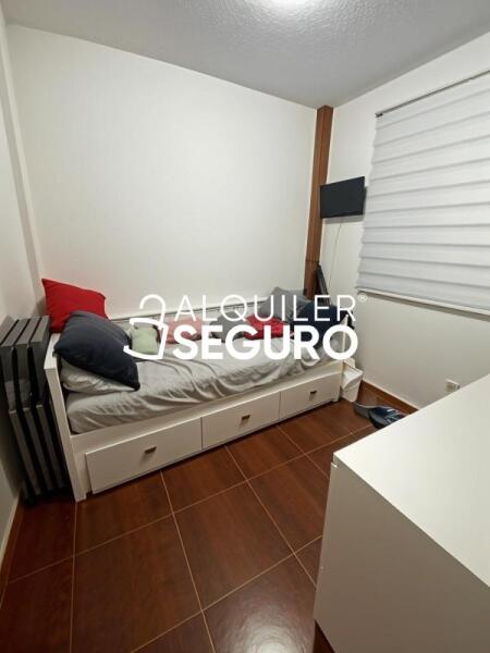 Piso en Calle olivo, TRIJUEQUE GUADALAJARA