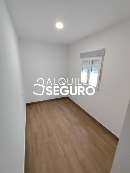 Piso en Calle Garajonay , SAN CRISTÓBAL DE LA LAGUNA SANTA CRUZ DE TENERIFE