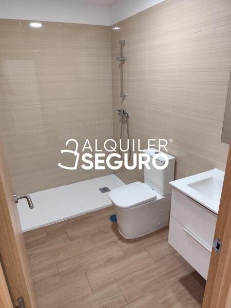 Piso en Calle Garajonay , SAN CRISTÓBAL DE LA LAGUNA SANTA CRUZ DE TENERIFE