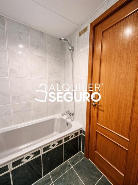 Inmueble en Carretera de la Estación de Hortaleza, MADRID