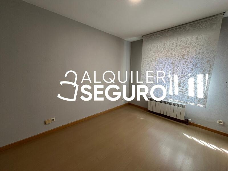 Piso en Calle Ramón Perez de Ayala, MADRID MADRID