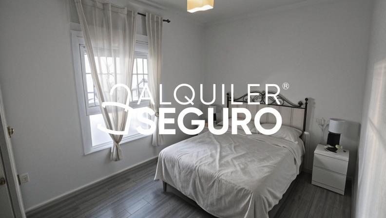 Piso en Calle Ur Pandero, GELVES SEVILLA