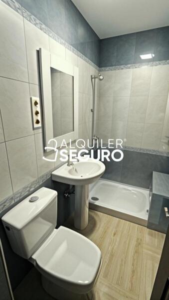 Piso en Calle Pedro de Valdivia, ALCALÁ DE GUADAIRA SEVILLA