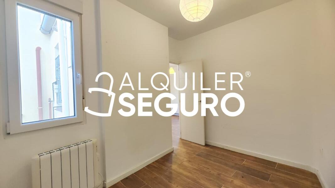 Inmueble en Calle de Treviño, MADRID