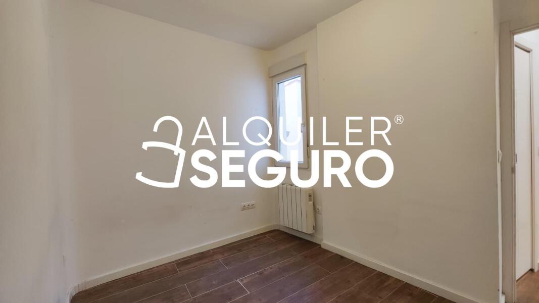 Inmueble en Calle de Treviño, MADRID