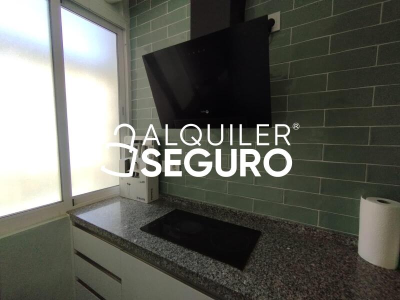 Inmueble en Avenida Acapulco , MÁLAGA