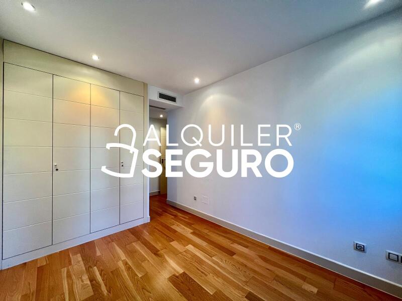 Piso en Calle de Rafael Bergamín, MADRID MADRID