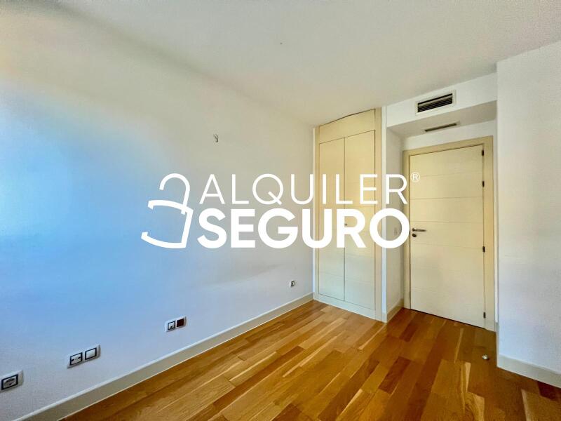 Piso en Calle de Rafael Bergamín, MADRID MADRID