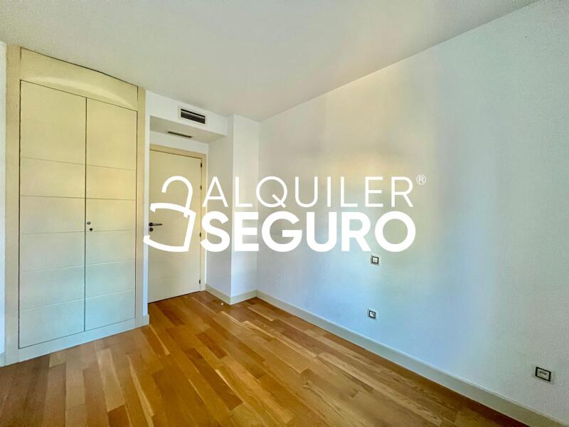 Piso en Calle de Rafael Bergamín, MADRID MADRID