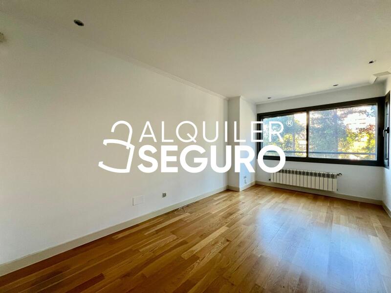 Piso en Calle de Rafael Bergamín, MADRID MADRID