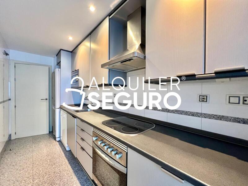 Piso en Calle de Rafael Bergamín, MADRID MADRID