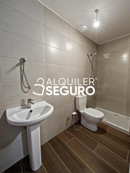 Piso en Calle San Roque, AJALVIR MADRID