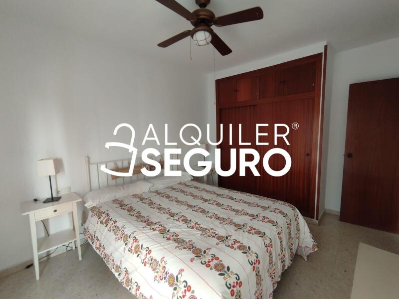 Piso en Calle Hermanos Galan Casero, FUENGIROLA MÁLAGA