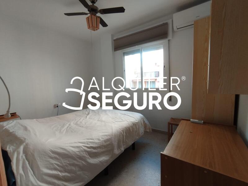 Piso en Calle Hermanos Galan Casero, FUENGIROLA MÁLAGA