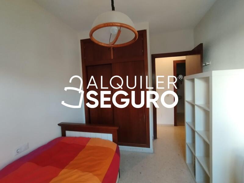 Piso en Calle Hermanos Galan Casero, FUENGIROLA MÁLAGA