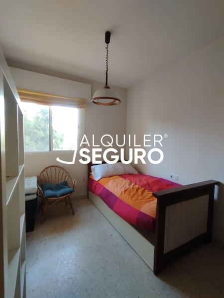 Piso en Calle Hermanos Galan Casero, FUENGIROLA MÁLAGA