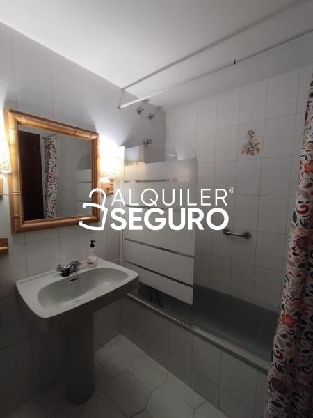 Piso en Calle Hermanos Galan Casero, FUENGIROLA MÁLAGA